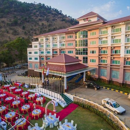 Royal Taunggyi Hotel מראה חיצוני תמונה
