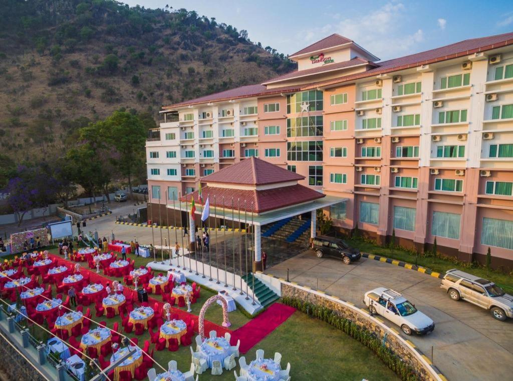 Royal Taunggyi Hotel מראה חיצוני תמונה