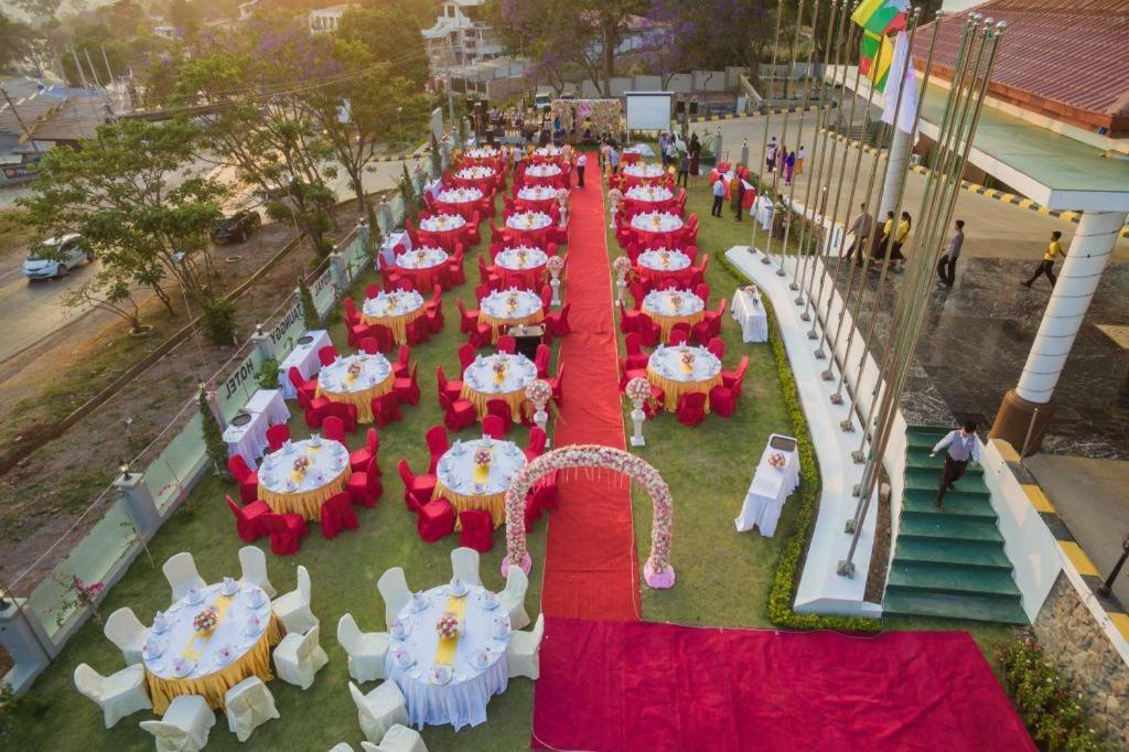 Royal Taunggyi Hotel מראה חיצוני תמונה
