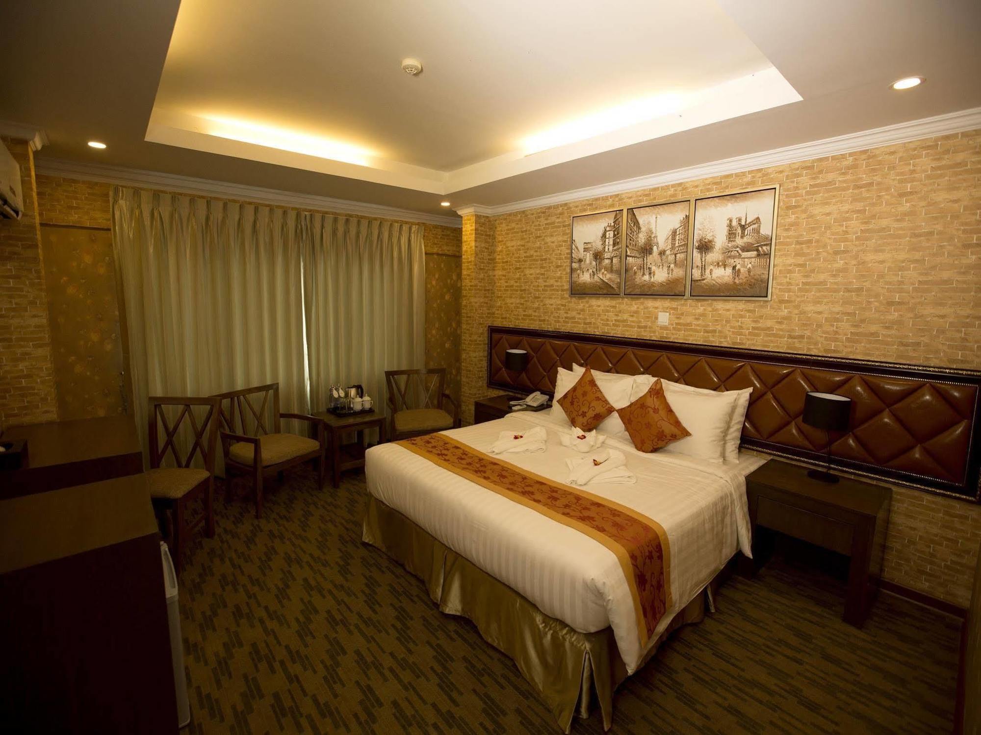 Royal Taunggyi Hotel מראה חיצוני תמונה