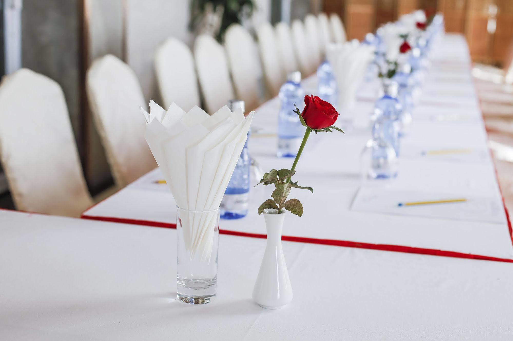 Royal Taunggyi Hotel מראה חיצוני תמונה
