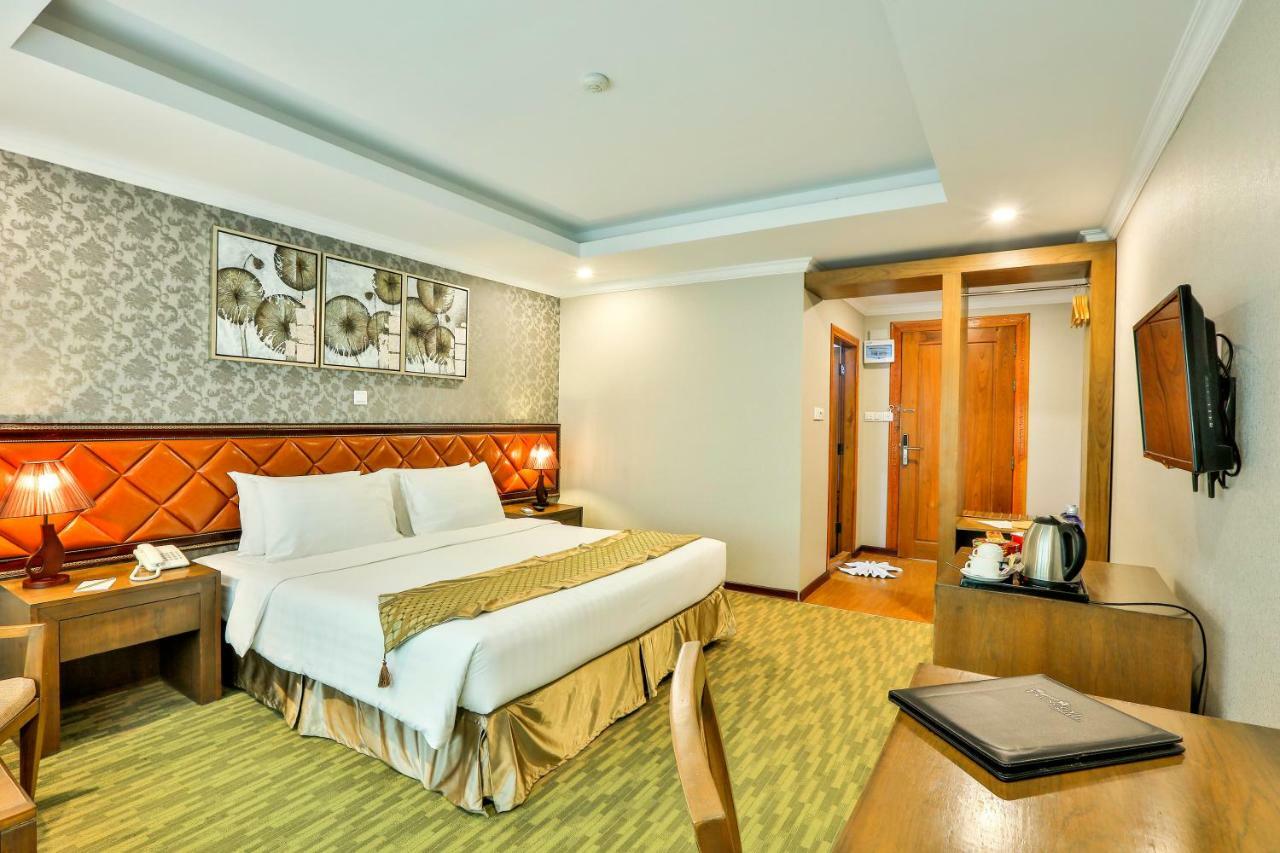 Royal Taunggyi Hotel מראה חיצוני תמונה